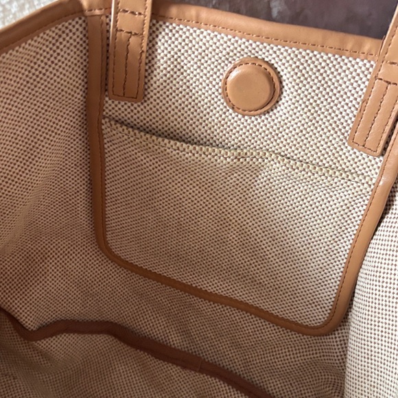 Tory Burch Tan Tote Bag - Picture 5 of 11